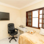 Casa à venda com 2 quartos, sendo 1 suíte, no condomínio Colina de Goiás, São Paulo - SP