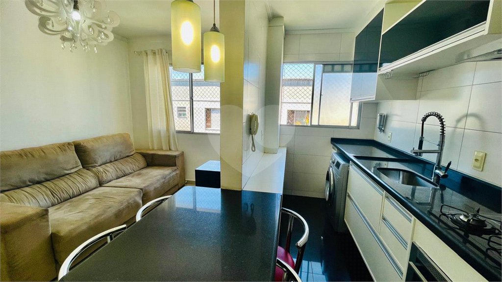 Apartamento à venda com 2 quartos em Vossoroca, Votorantim, SP