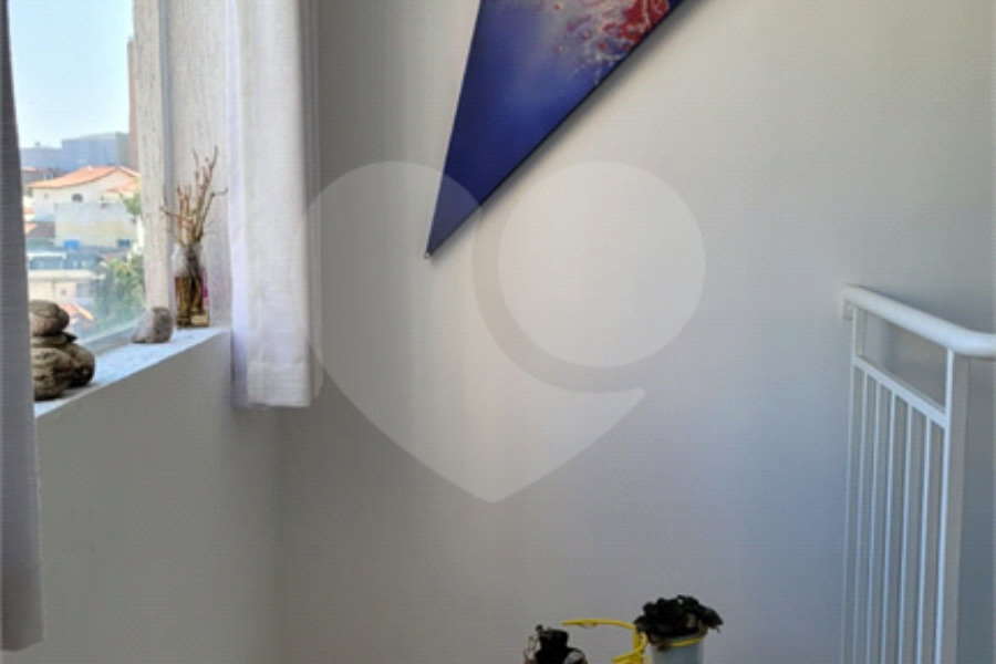 Casa à venda com 2 suítes no condomínio Residencial Sophia, São Paulo - SP