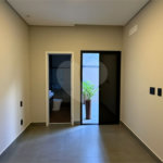 Casa à venda com 3 quartos, sendo 1 suíte, em Jardim Bom Sucesso, Indaiatuba, SP