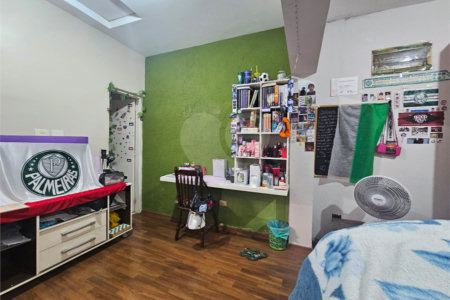 Casa à venda com 2 quartos, sendo 1 suíte, em Santo Amaro, São Paulo, SP