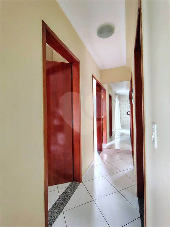 Apartamento para alugar com 3 quartos, sendo 1 suíte,  em Socorro, Mogi das Cruzes, SP