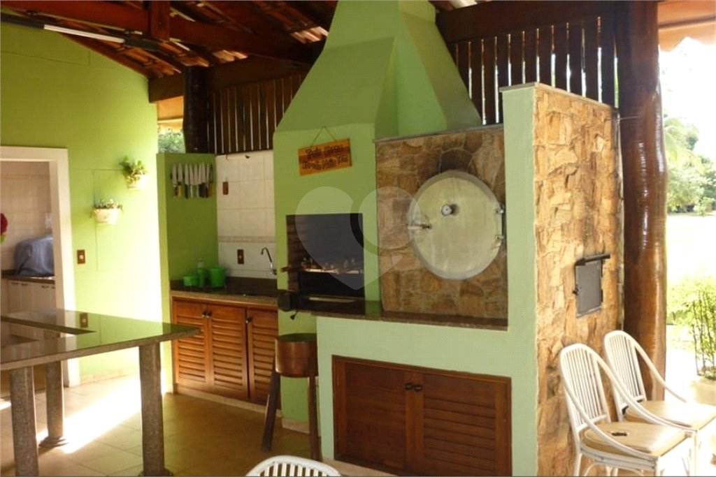 Chácara à venda ou para alugar com 4 quartos, sendo 1 suíte, em Chácara Velosa, Araraquara, SP