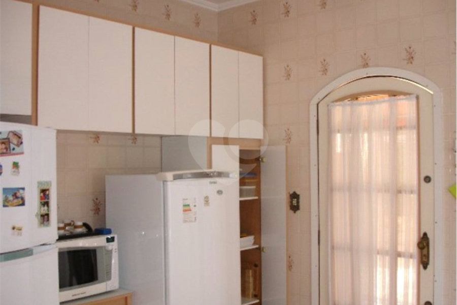 Chácara à venda com 6 quartos, sendo 2 suítes, no Centro, Serra Negra, SP