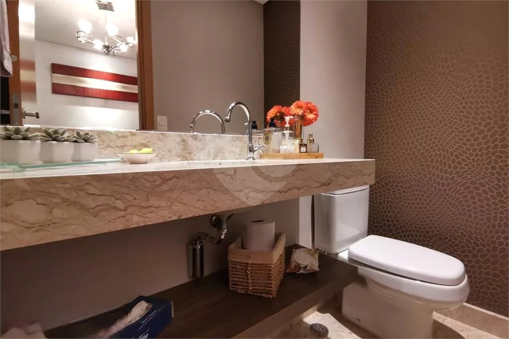 Apartamento à venda com 3 quartos, sendo 1 suíte, em Vila Suzana, São Paulo, SP