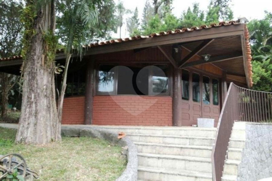 Casa Térrea à venda com 3 quartos, sendo 1 suíte, em Jardim Floresta, São Paulo, SP