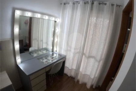 Sobrado à venda com 3 quartos, sendo 1 suíte, em Vila Lúcia, São Paulo, SP