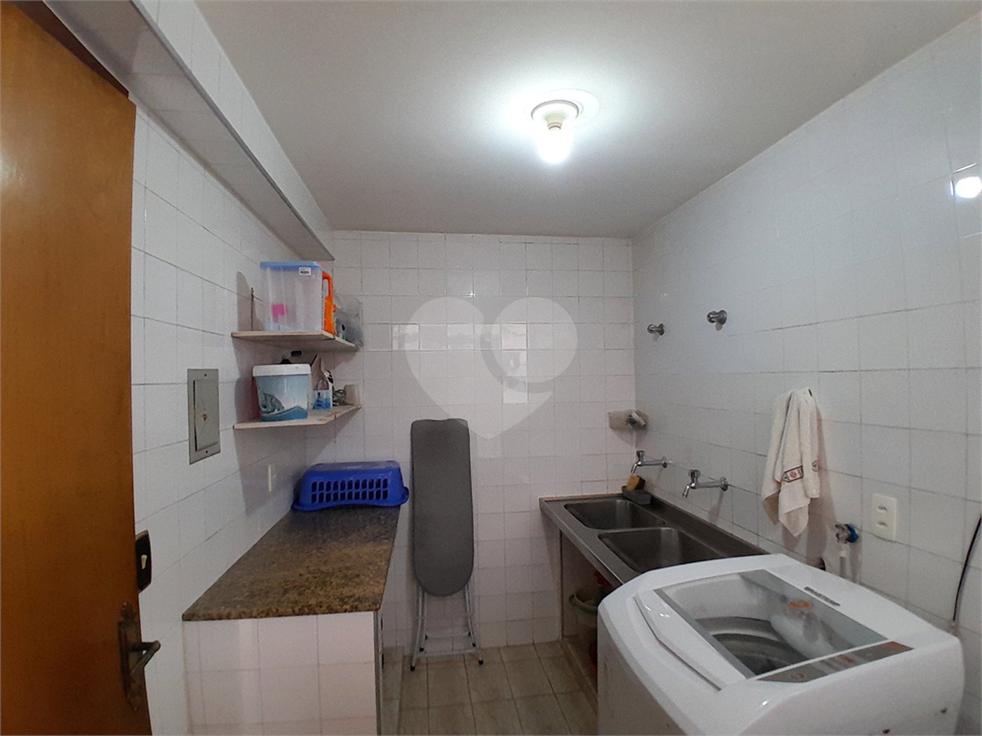 Casa Térrea à venda com 4 quartos, sendo 1 suíte, em Parque Continental, São Paulo, SP