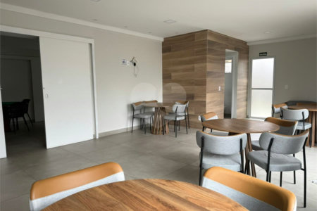 Apartamento à venda com 2 quartos, sendo 1 suíte,  em Vila Sorocabana, Guarulhos, SP