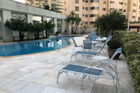 Apartamento à venda com 3 suítes em Vila Suzana, São Paulo, SP