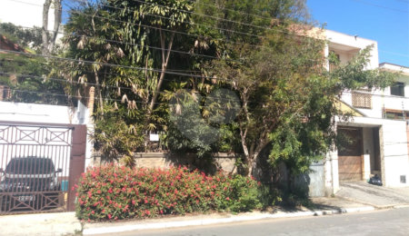 Casa à venda com 3 quartos em Horto, São Paulo, SP