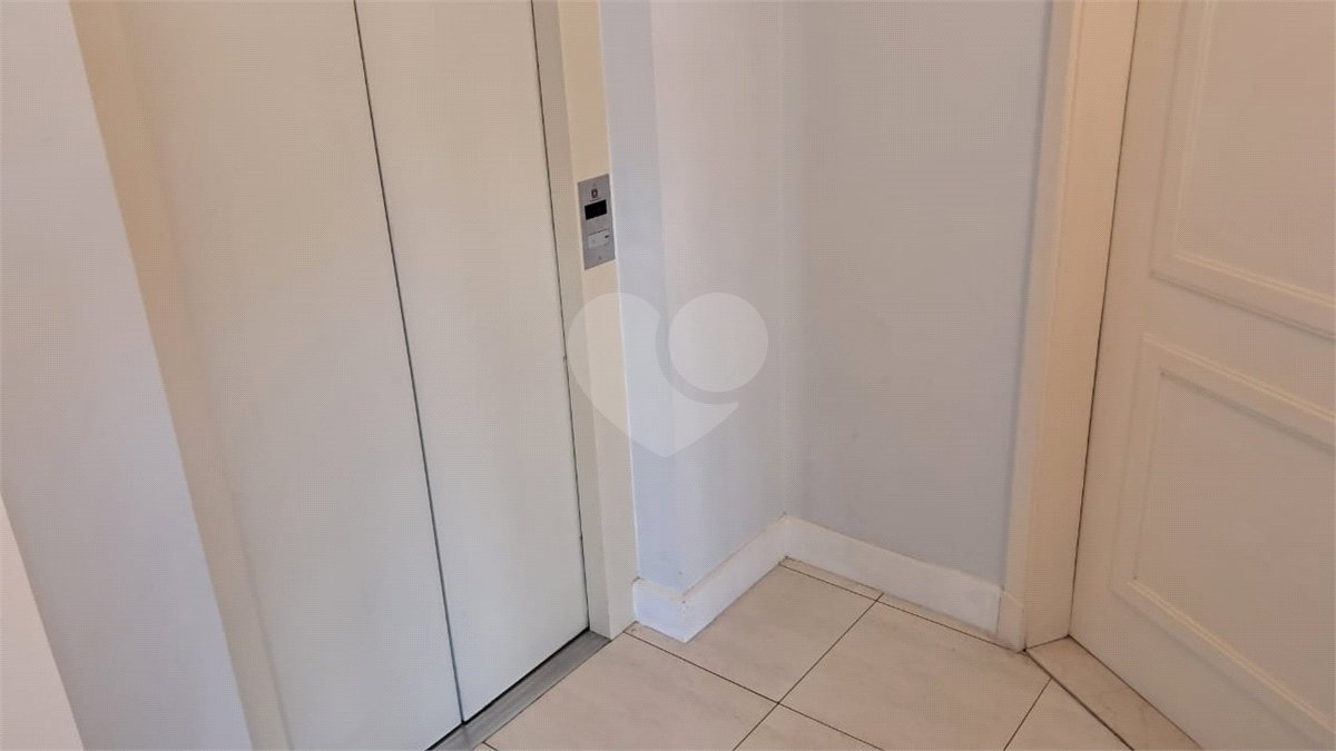 Apartamento para alugar com 3 quartos, sendo 2 suítes, em Jardim Marajoara, São Paulo, SP