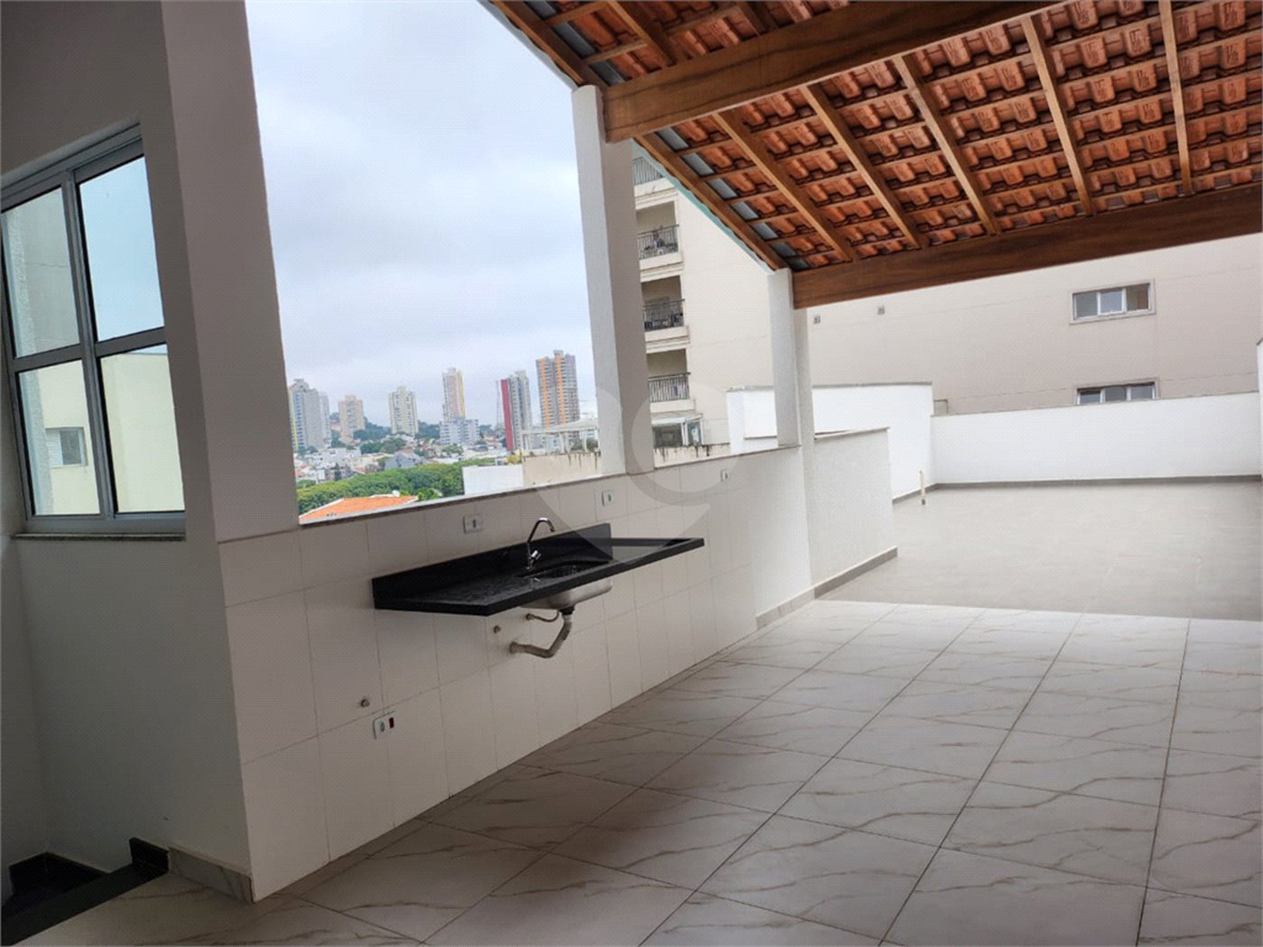 Cobertura à venda com 3 quartos, sendo 1 suíte,  em Vila Assunção, Santo André, SP