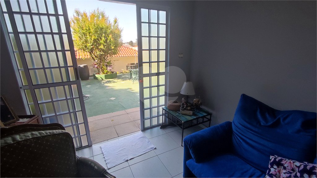Casa Térrea à venda com 5 quartos em Horto, São Paulo, SP