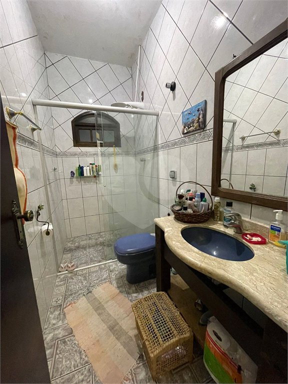 Sobrado à venda com 4 quartos, sendo 1 suíte,  em Vila Suissa, Mogi das Cruzes, SP