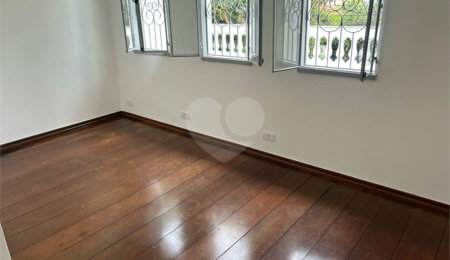 Sobrado à venda com 4 quartos, sendo 2 suítes,  em Água Fria, São Paulo, SP