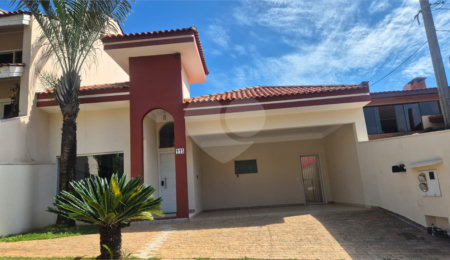 Casa à venda com 3 suítes no condomínio Valença, Sorocaba - SP