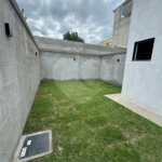 Casa à venda com 2 quartos, sendo 1 suíte, em Pedra de Guaratiba, Rio de Janeiro, RJ
