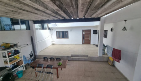 Sobrado à venda ou para alugar com 3 quartos, sendo 2 suítes,  em Ferreira, São Paulo, SP