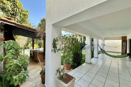 Casa à venda com 5 quartos, sendo 4 suítes, em Parque dos Príncipes, São Paulo, SP