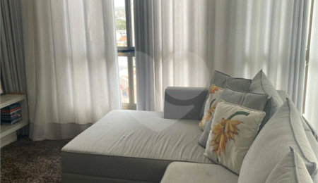 Apartamento à venda com 2 suítes no Centro, Taubaté, SP