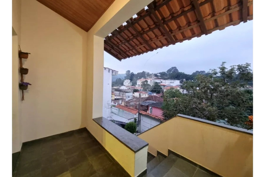 Casa Térrea à venda com 3 quartos, sendo 2 suítes, em Horto Florestal, São Paulo, SP