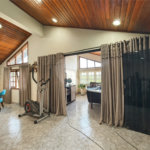 Casa à venda com 5 suítes no condomínio Parque Village Castelo, Itu - SP