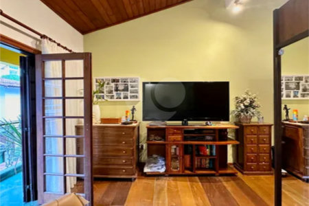 Casa de Vila à venda com 4 quartos, sendo 2 suítes,  em Botafogo, Rio de Janeiro, RJ