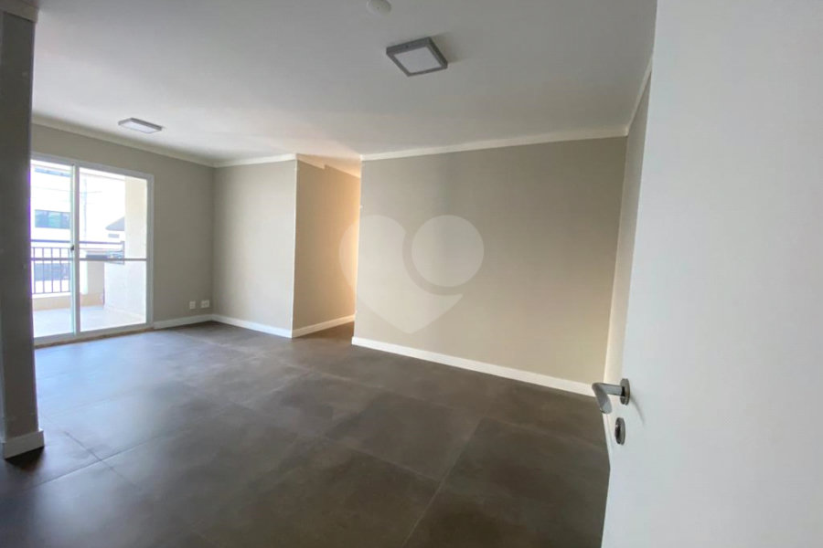 Apartamento à venda com 3 quartos, sendo 1 suíte, em Vila Guilherme, São Paulo, SP
