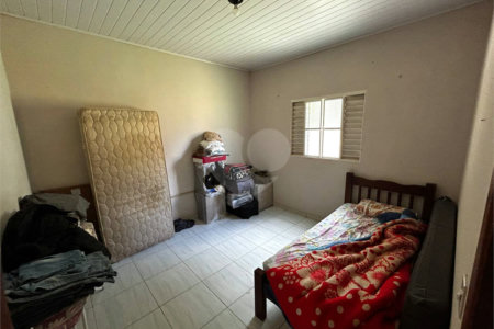 Sítio à venda com 2 quartos em Área Rural de Varginha, Itapetininga, SP