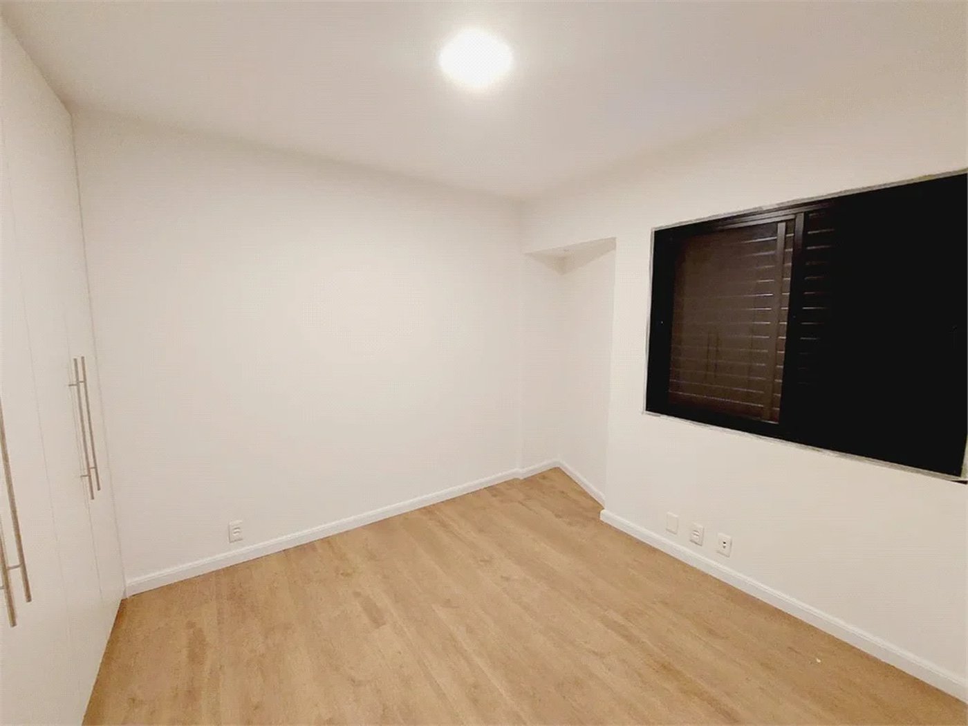 Apartamento à venda com 4 quartos, sendo 2 suítes,  em Alto da Lapa, São Paulo, SP