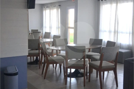 Apartamento à venda com 3 quartos, sendo 1 suíte, em Jardim Tupanci, Barueri, SP