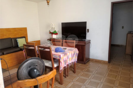 Casa Térrea à venda com 5 quartos em Barra Funda, São Paulo, SP