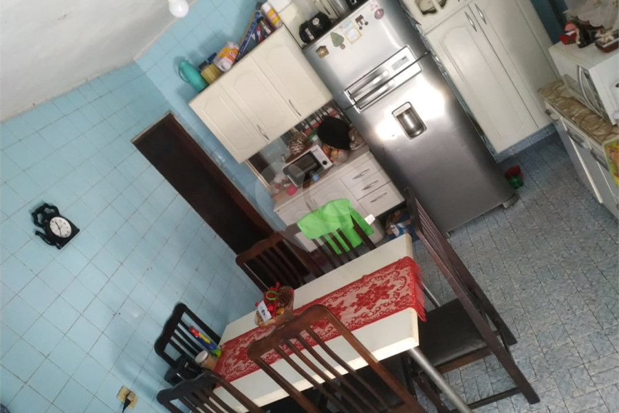 Casa Térrea à venda com 4 quartos, sendo 1 suíte,  em Vila Medeiros, São Paulo, SP