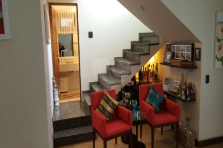 Casa à venda com 4 quartos, sendo 1 suíte,  em Rolinópolis, São Paulo, SP