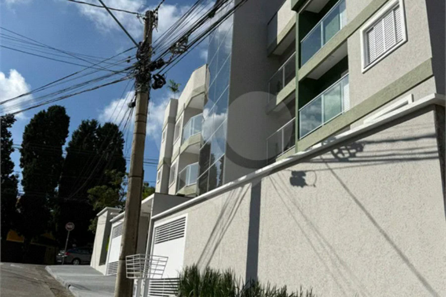 Vendo Apartamento Novo – 80m² de Conforto e Praticidade!
