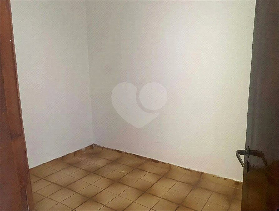 Sobrado à venda com 4 quartos, sendo 2 suítes, em Jardim do Mar, São Bernardo do Campo, SP