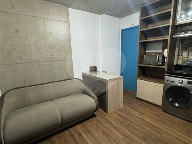 Apartamento à venda com 1 quarto em Santo Amaro, São Paulo, SP