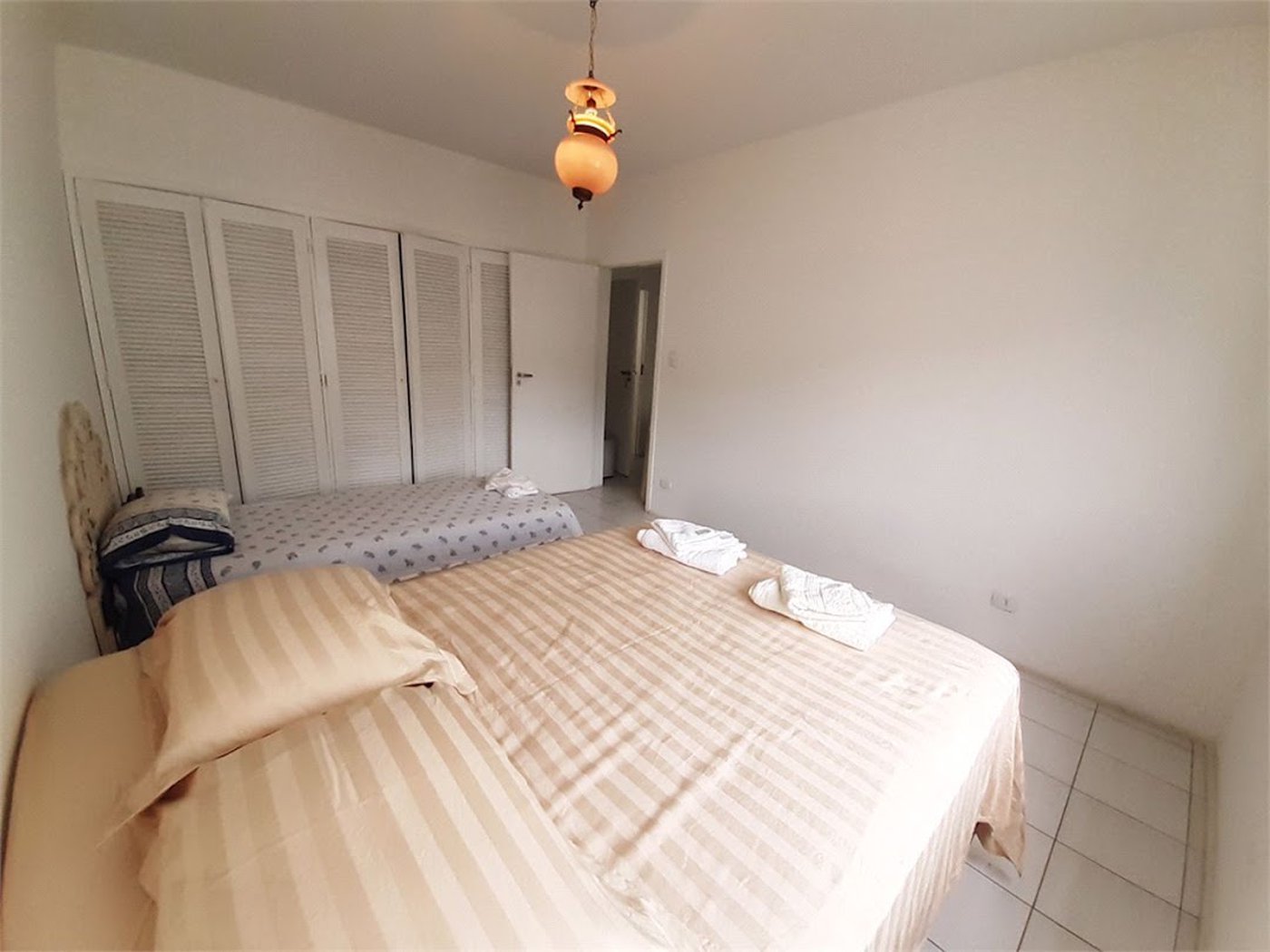 Apartamento Residencial à venda, Pitangueiras, Guarujá - AP0163.