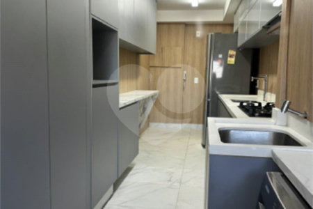 Apartamento à venda com 3 quartos, sendo 1 suíte,  em Jardim Vazani, São Paulo, SP