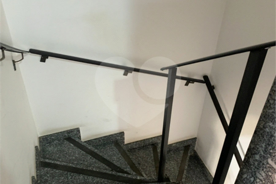 Sobrado à venda com 2 quartos em Santana, São Paulo, SP