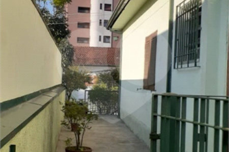 Sobrado à venda com 3 quartos em Água Fria, São Paulo, SP