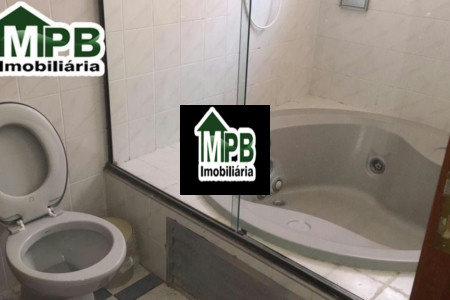 Sobrado à venda com 5 quartos, sendo 3 suítes, em Jardim Helena Cristina, Sorocaba, SP