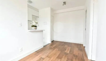 Apartamento à venda com 1 quarto em Cambuci, São Paulo, SP
