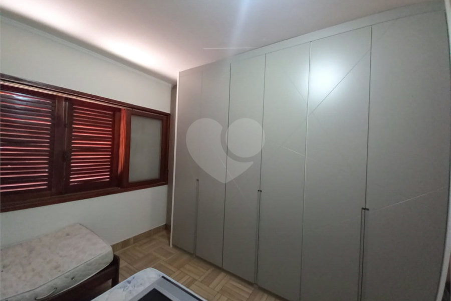 Sobrado à venda com 4 quartos, sendo 2 suítes, em Tremembé, São Paulo, SP