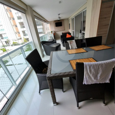 Apartamento à venda com 4 suítes em Mooca, São Paulo, SP