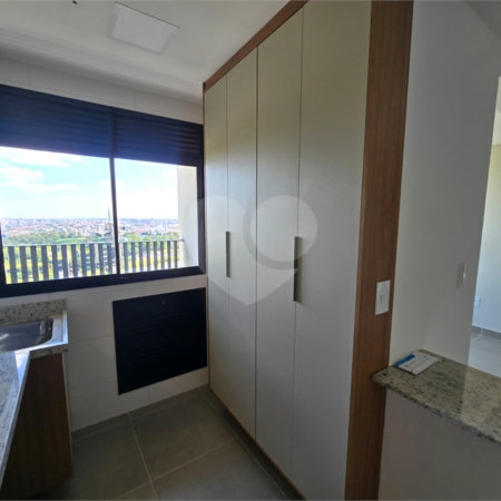 Apartamento para alugar com 3 quartos, sendo 1 suíte, em Além Ponte, Sorocaba, SP