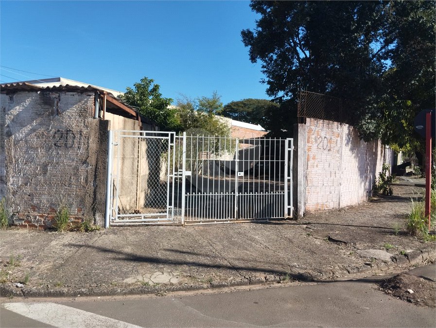 Terreno à venda com 1 quarto em Jardim Jóckei Club a, São Carlos, SP