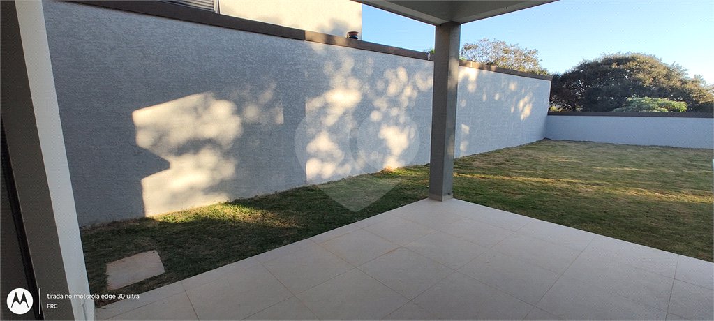 Casa à venda com 3 suítes no condomínio Reserva Ybyra, Atibaia - SP