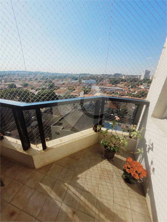 Apartamento à venda com 3 quartos, sendo 1 suíte,  no Centro, Indaiatuba, SP